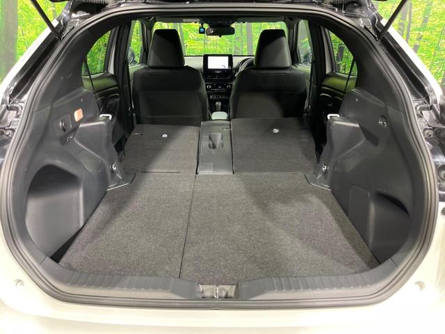 ヤリスクロス Z 純正8型ナビ 全周囲カメラ セーフティセンス レーダークルーズ 禁煙車 ETC2.0 電動リアゲート ハーフレザーシート パワーシート ドラレコ スマートキー LEDヘッド オートマチックハイビーム(10枚目)