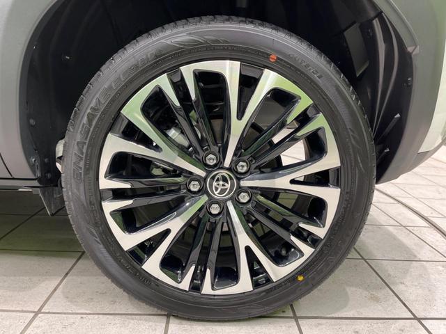 ヤリスクロス Z 純正8型ナビ 全周囲カメラ セーフティセンス レーダークルーズ 禁煙車 ETC2.0 電動リアゲート ハーフレザーシート パワーシート ドラレコ スマートキー LEDヘッド オートマチックハイビーム(31枚目)