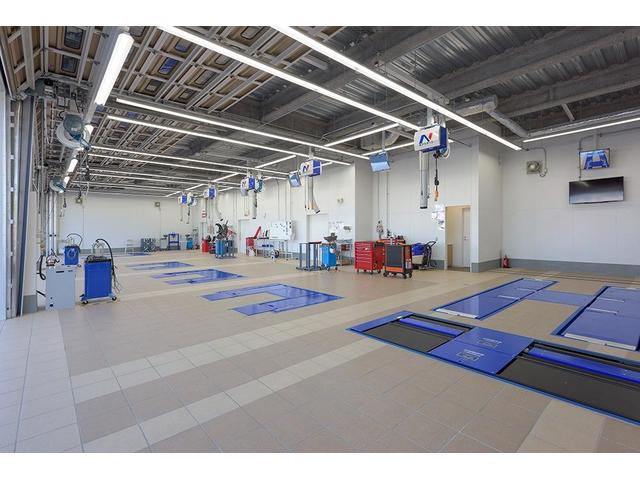 ヤリスクロス Z 純正8型ナビ 全周囲カメラ セーフティセンス レーダークルーズ 禁煙車 ETC2.0 電動リアゲート ハーフレザーシート パワーシート ドラレコ スマートキー LEDヘッド オートマチックハイビーム(79枚目)