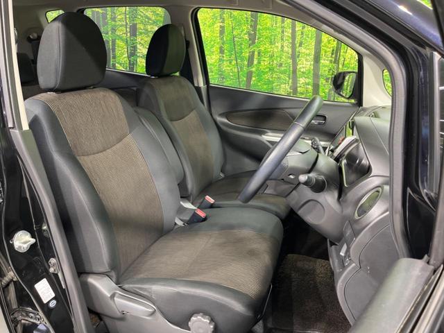 ｅＫカスタム Ｇ　純正ナビ　バックカメラ　禁煙車　ＥＴＣ　スマートキー　ＨＩＤヘッド　フォグランプ　オートエアコン　純正１４インチＡＷ　フルセグＴＶ　ＣＤ／ＡＵＸ再生　アイドリングストップ　電動格納ミラー（8枚目）