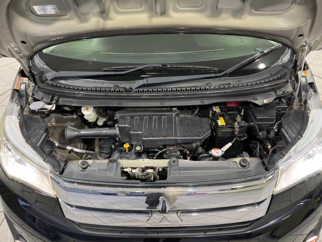 ｅＫカスタム Ｇ　純正ナビ　バックカメラ　禁煙車　ＥＴＣ　スマートキー　ＨＩＤヘッド　フォグランプ　オートエアコン　純正１４インチＡＷ　フルセグＴＶ　ＣＤ／ＡＵＸ再生　アイドリングストップ　電動格納ミラー（18枚目）