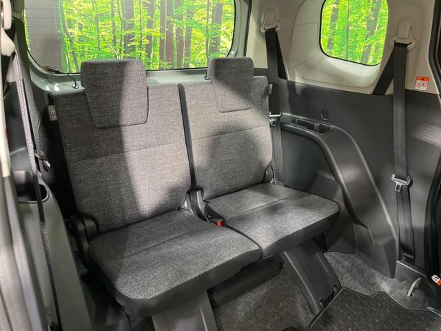 シエンタ ハイブリッドZ 両側電動スライド 純正10.5型ナビ 全周囲カメラ セーフティセンス 禁煙車 ETC ドラレコ スマートキー LEDヘッド オートライト オートエアコン ブラインドスポットモニター フルセグTV(10枚目)