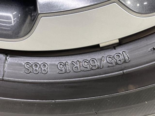 シエンタ ハイブリッドZ 両側電動スライド 純正10.5型ナビ 全周囲カメラ セーフティセンス 禁煙車 ETC ドラレコ スマートキー LEDヘッド オートライト オートエアコン ブラインドスポットモニター フルセグTV(27枚目)