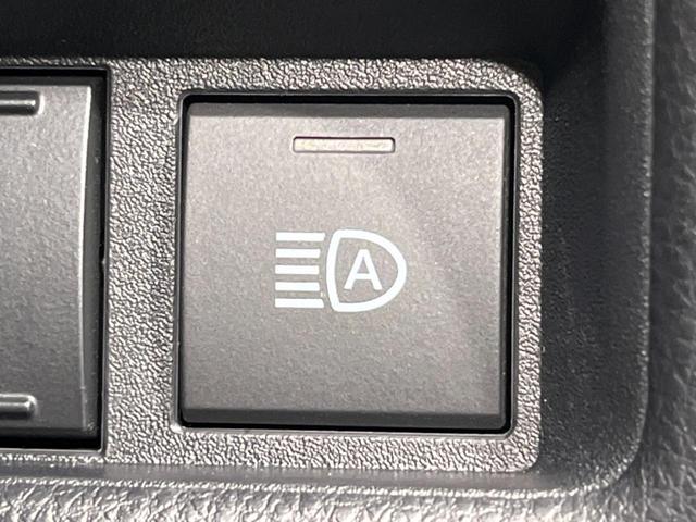 シエンタ ハイブリッドZ 両側電動スライド 純正10.5型ナビ 全周囲カメラ セーフティセンス 禁煙車 ETC ドラレコ スマートキー LEDヘッド オートライト オートエアコン ブラインドスポットモニター フルセグTV(51枚目)