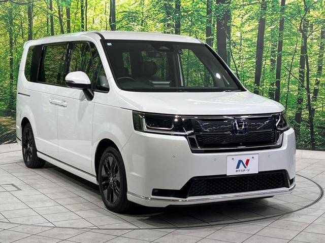 ステップワゴン ｅ：ＨＥＶスパーダ　両側電動ドア　純正ナビ　後席モニター　全周囲カメラ　ホンダセンシング　レーダークルーズ　禁煙車　電動リアゲート　ハーフレザーシート　シートヒーター　ドラレコ　コーナーセンサー　スマートキー（17枚目）