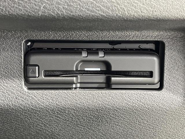 キックス X 純正9型ナビ 全周囲カメラ エマージェンシーブレーキ プロパイロット 禁煙車 ハーフレザーシート ETC ドラレコ スマートキー LEDヘッド オートライト ルーフレール オートエアコン フルセグ(7枚目)