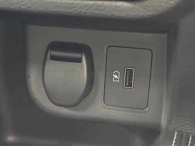 キックス X 純正9型ナビ 全周囲カメラ エマージェンシーブレーキ プロパイロット 禁煙車 ハーフレザーシート ETC ドラレコ スマートキー LEDヘッド オートライト ルーフレール オートエアコン フルセグ(54枚目)