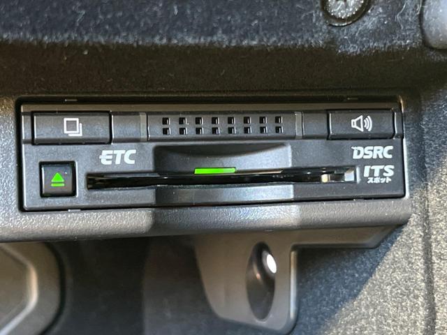 IS IS300h 純正ナビ バックカメラ プレミアムサウンドシステム 禁煙車 クルコン シートヒーター パワーシート ハーフレザーシート ETC ドラレコ スマートキー LEDヘッド 純正17インチAW オートライト(6枚目)