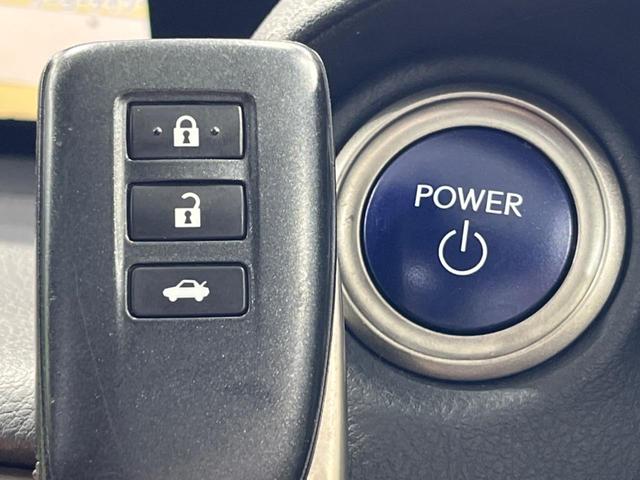 IS IS300h 純正ナビ バックカメラ プレミアムサウンドシステム 禁煙車 クルコン シートヒーター パワーシート ハーフレザーシート ETC ドラレコ スマートキー LEDヘッド 純正17インチAW オートライト(7枚目)