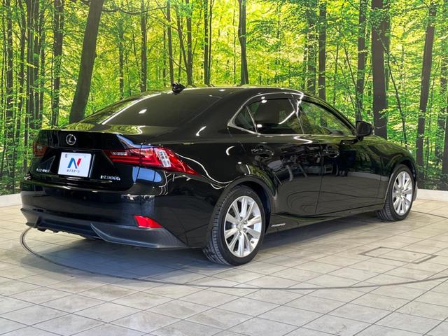 IS IS300h 純正ナビ バックカメラ プレミアムサウンドシステム 禁煙車 クルコン シートヒーター パワーシート ハーフレザーシート ETC ドラレコ スマートキー LEDヘッド 純正17インチAW オートライト(17枚目)