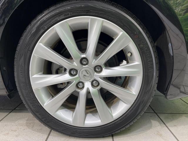 IS IS300h 純正ナビ バックカメラ プレミアムサウンドシステム 禁煙車 クルコン シートヒーター パワーシート ハーフレザーシート ETC ドラレコ スマートキー LEDヘッド 純正17インチAW オートライト(28枚目)