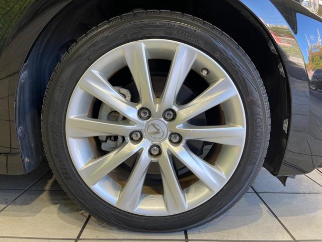 IS IS300h 純正ナビ バックカメラ プレミアムサウンドシステム 禁煙車 クルコン シートヒーター パワーシート ハーフレザーシート ETC ドラレコ スマートキー LEDヘッド 純正17インチAW オートライト(30枚目)