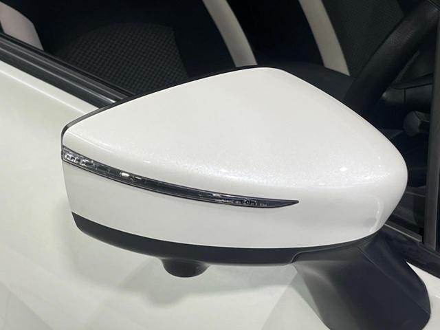 ノート ｅ－パワー　Ｘ　純正ナビ　全周囲カメラ　エマージェンシーブレーキ　インテリジェントクルーズ　禁煙車　ＥＴＣ　ドラレコ　スマートキー　ＬＥＤヘッド　オートライト　オートエアコン　デジタルインナーミラー　フルセグＴＶ（32枚目）