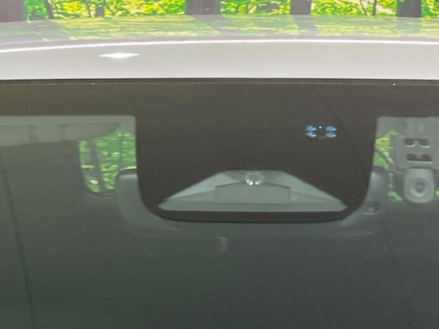 ヴェゼル e:HEV Z 純正9型ナビ 全周囲カメラ ホンダセンシング レーダークルーズ 禁煙車 電動リアゲート シートヒーター ハーフレザーシート ETC2.0 ドラレコ スマートキー LEDヘッド オートライト(5枚目)