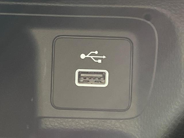 ヴェゼル e:HEV Z 純正9型ナビ 全周囲カメラ ホンダセンシング レーダークルーズ 禁煙車 電動リアゲート シートヒーター ハーフレザーシート ETC2.0 ドラレコ スマートキー LEDヘッド オートライト(57枚目)