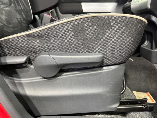 ハスラー Ｇ　ＳＤナビ　デュアルカメラブレーキサポート　禁煙車　ＥＴＣ　スマートキー　シートヒーター　ＨＩＤヘッド　純正１５インチＡＷ　オートエアコン　ＣＤ／ＤＶＤ再生　地デジ　アイドリングストップ　衝突安全ボディ（32枚目）