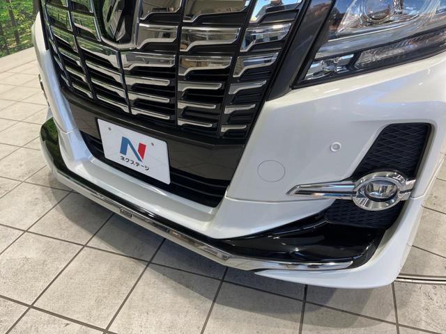 アルファード ２．５Ｓ　Ｃパッケージ　モデリスタフルエアロ　両側電動スライド　純正１０型ナビ　バックカメラ　禁煙車　電動リヤゲート　クルコン　ハーフレザーシート　パワーシート　ＬＥＤヘッド　オートライト　純正１８インチＡＷ　オートエアコン（3枚目）