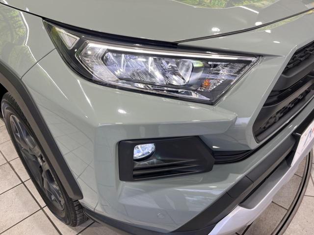 ＲＡＶ４ アドベンチャー　４ＷＤ　純正１０．５型ナビ　全周囲カメラ　セーフティセンス　レーダークルーズ　禁煙車　シートエアコン　パワーシート　ドラレコ　スマートキー　ＬＥＤヘッド　ＥＴＣ２．０　純正１９インチＡＷ　フルセグＴＶ（12枚目）