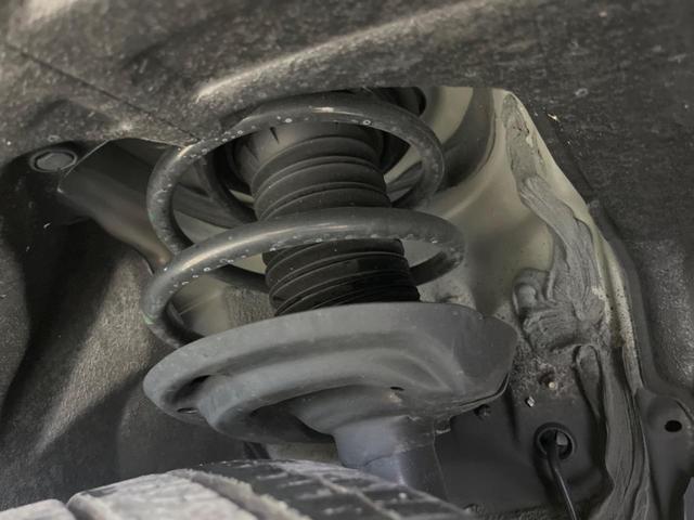 ＲＡＶ４ アドベンチャー　４ＷＤ　純正１０．５型ナビ　全周囲カメラ　セーフティセンス　レーダークルーズ　禁煙車　シートエアコン　パワーシート　ドラレコ　スマートキー　ＬＥＤヘッド　ＥＴＣ２．０　純正１９インチＡＷ　フルセグＴＶ（20枚目）