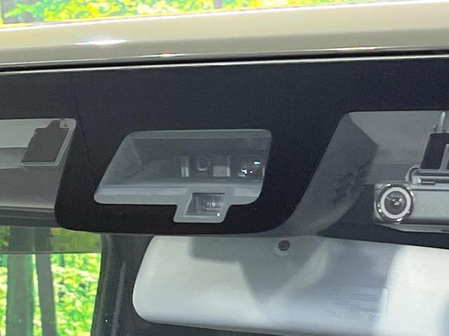 ジムニー ＸＣ　ターボ　純正ディスプレイオーディオ　バックカメラ　セーフティサポート　禁煙車　クルコン　シートヒーター　ＥＴＣ　ドラレコ　スマートキー　ＬＥＤヘッド　オートライト　純正１６インチＡＷ　オートエアコン（5枚目）