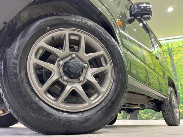 ジムニー ＸＣ　ターボ　純正ディスプレイオーディオ　バックカメラ　セーフティサポート　禁煙車　クルコン　シートヒーター　ＥＴＣ　ドラレコ　スマートキー　ＬＥＤヘッド　オートライト　純正１６インチＡＷ　オートエアコン（13枚目）
