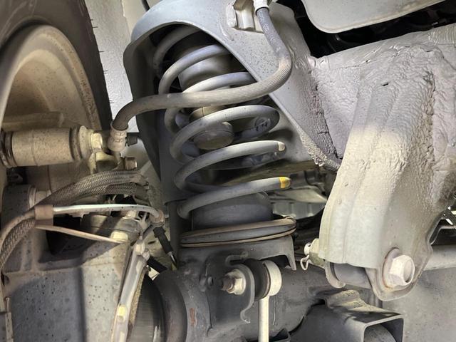 ジムニー ＸＣ　ターボ　純正ディスプレイオーディオ　バックカメラ　セーフティサポート　禁煙車　クルコン　シートヒーター　ＥＴＣ　ドラレコ　スマートキー　ＬＥＤヘッド　オートライト　純正１６インチＡＷ　オートエアコン（20枚目）