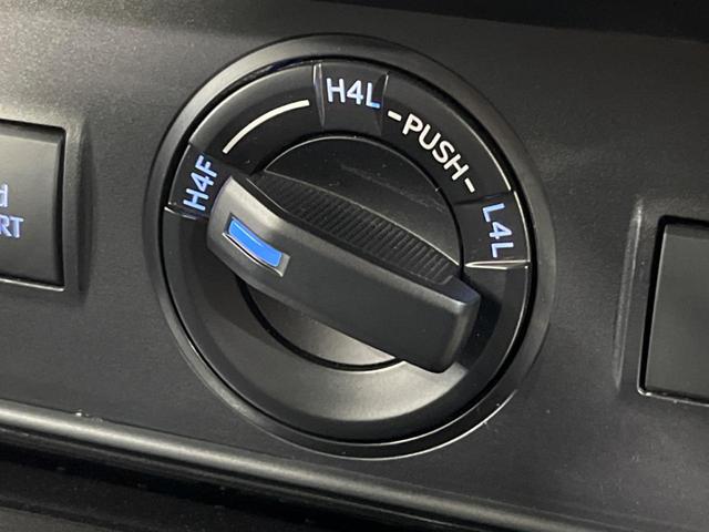 ランドクルーザープラド ＴＸ　Ｌパッケージ・ブラックエディション　後期　７人乗り　ムーンルーフ　純正９型ナビ　全周囲カメラ　セーフティセンス　禁煙車　黒革シート　シートベンチレーション　パワーシート　ＥＴＣ２．０　スマートキー　ＬＥＤヘッド　オートライト（68枚目）