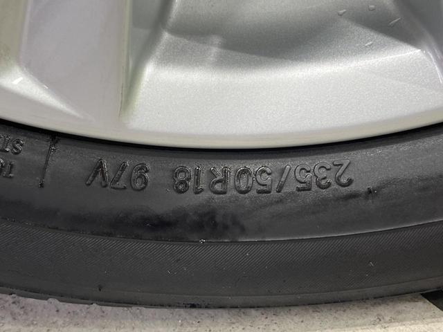 アルファード ２．５Ｓ　両側電動スライド　ディスプレイオーディオ　バックカメラ　後席モニター　セーフティセンス　レーダークルーズ　禁煙車　ＥＴＣ２．０　ドラレコ　スマートキー　ＬＥＤヘッド　オートライト　純正１８インチアルミ（27枚目）