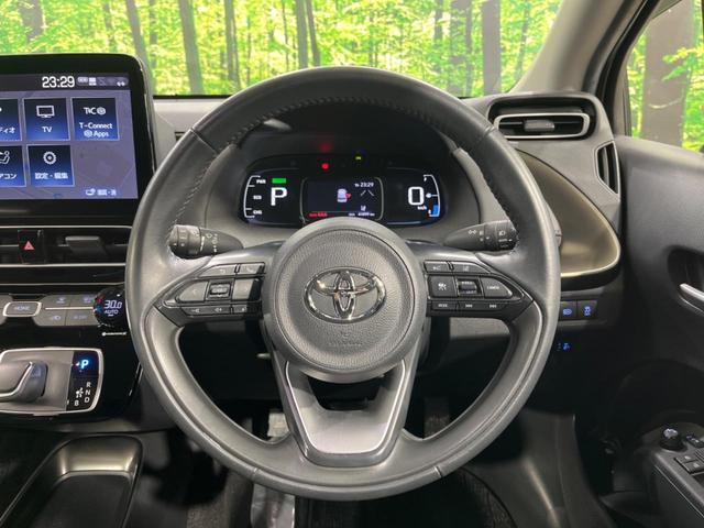 アクア Ｚ　純正１０型ナビ　全周囲カメラ　セーフティセンス　レーダークルーズ　ＡＣ１００Ｖ電源　禁煙車　ＥＴＣ　ドラレコ　スマートキー　ＬＥＤヘッド　オートライト　純正１６インチＡＷ　オートエアコン（11枚目）