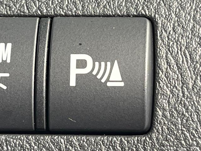 ヴェルファイア ２．４Ｚ　プラチナムセレクション　両側電動スライド　ＡＬＰＩＮＥ８型ナビ　後席モニター　バックカメラ　禁煙車　電動リヤゲート　クリアランスソナー　ＥＴＣ　スマートキー　ＨＩＤヘッド　オートライト　純正１８インチＡＷ　オートエアコン（7枚目）