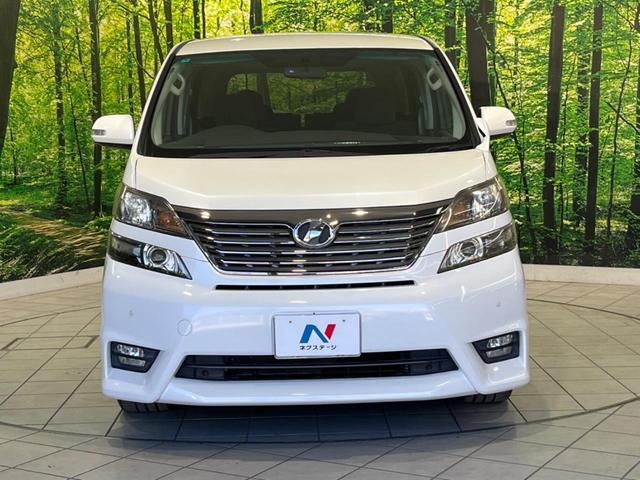 ヴェルファイア ２．４Ｚ　プラチナムセレクション　両側電動スライド　ＡＬＰＩＮＥ８型ナビ　後席モニター　バックカメラ　禁煙車　電動リヤゲート　クリアランスソナー　ＥＴＣ　スマートキー　ＨＩＤヘッド　オートライト　純正１８インチＡＷ　オートエアコン（15枚目）