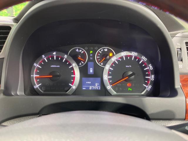 ヴェルファイア ２．４Ｚ　プラチナムセレクション　両側電動スライド　ＡＬＰＩＮＥ８型ナビ　後席モニター　バックカメラ　禁煙車　電動リヤゲート　クリアランスソナー　ＥＴＣ　スマートキー　ＨＩＤヘッド　オートライト　純正１８インチＡＷ　オートエアコン（45枚目）