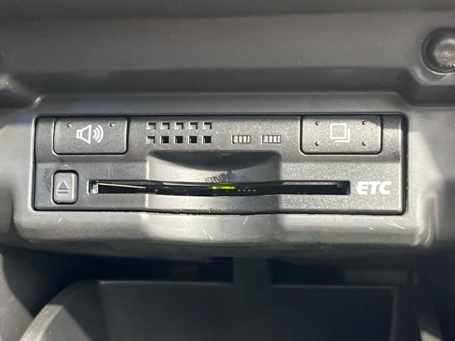 ヴェルファイア ２．４Ｚ　プラチナムセレクション　両側電動スライド　ＡＬＰＩＮＥ８型ナビ　後席モニター　バックカメラ　禁煙車　電動リヤゲート　クリアランスソナー　ＥＴＣ　スマートキー　ＨＩＤヘッド　オートライト　純正１８インチＡＷ　オートエアコン（48枚目）