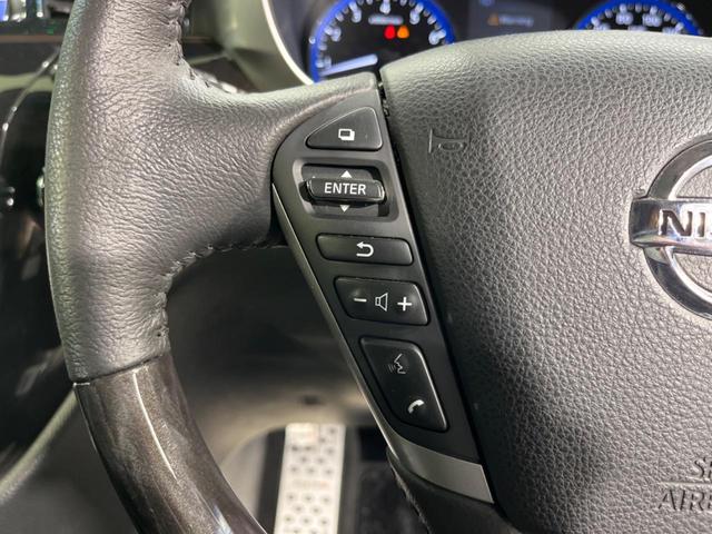 エルグランド ３５０ハイウェイスタープレミアムアーバンクロム　サンルーフ　後席モニター　メーカーナビ　両側電動スライド　全周囲カメラ　エマージェンシーブレーキ　レーダークルーズ　禁煙車　レザーシート　シートヒーター　パワーシート　ドラレコ　ＬＥＤヘッド　ＥＴＣ（33枚目）