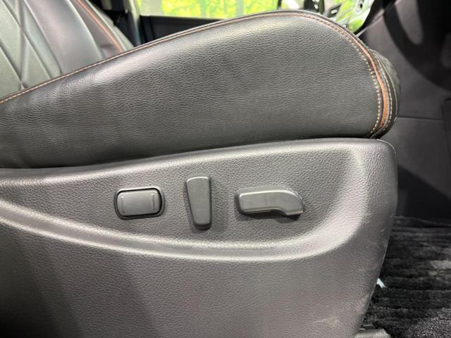 エルグランド ３５０ハイウェイスタープレミアムアーバンクロム　サンルーフ　後席モニター　メーカーナビ　両側電動スライド　全周囲カメラ　エマージェンシーブレーキ　レーダークルーズ　禁煙車　レザーシート　シートヒーター　パワーシート　ドラレコ　ＬＥＤヘッド　ＥＴＣ（36枚目）