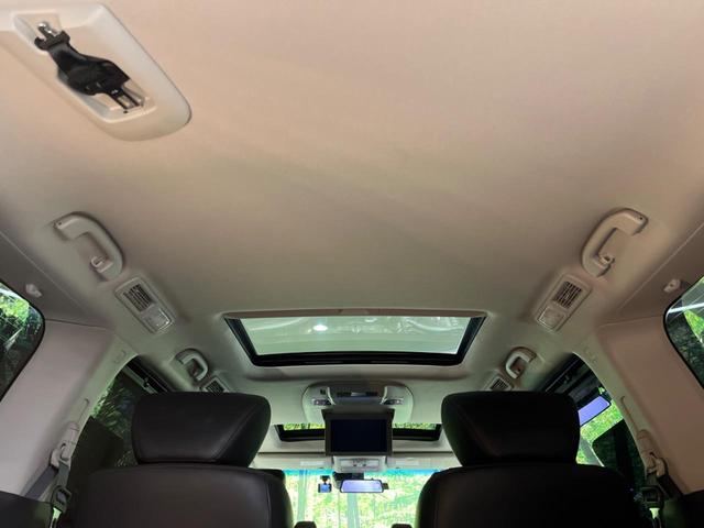 エルグランド ３５０ハイウェイスタープレミアムアーバンクロム　サンルーフ　後席モニター　メーカーナビ　両側電動スライド　全周囲カメラ　エマージェンシーブレーキ　レーダークルーズ　禁煙車　レザーシート　シートヒーター　パワーシート　ドラレコ　ＬＥＤヘッド　ＥＴＣ（44枚目）