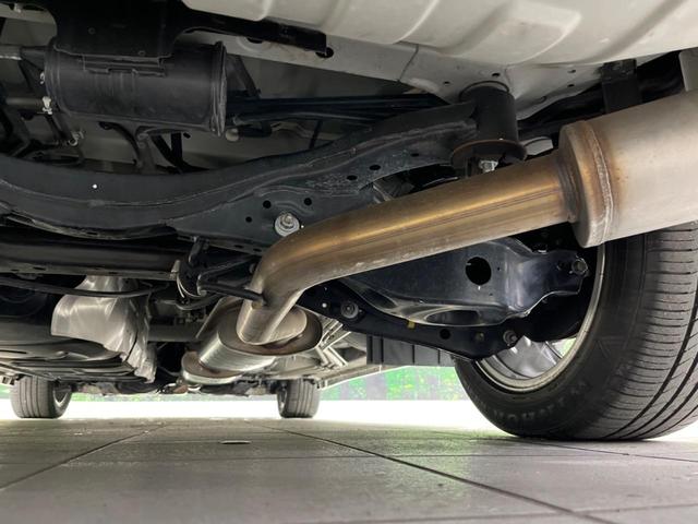 エルグランド ３５０ハイウェイスタープレミアムアーバンクロム　サンルーフ　後席モニター　メーカーナビ　両側電動スライド　全周囲カメラ　エマージェンシーブレーキ　レーダークルーズ　禁煙車　レザーシート　シートヒーター　パワーシート　ドラレコ　ＬＥＤヘッド　ＥＴＣ（48枚目）