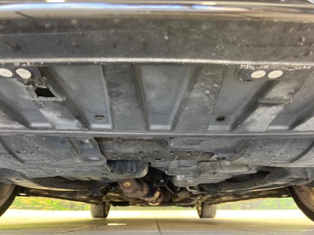 オデッセイ アブソルートＨＤＤナビスペシャルエディション　純正ナビ　バックカメラ　禁煙車　ハーフレザーシート　ＥＴＣ　クルコン　ＨＩＤヘッド　オートライト　オートエアコン　リモコンキー　純正１８インチアルミ　ＣＤ再生　盗難防止システム　電動格納ミラー（21枚目）