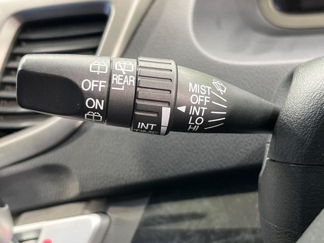 オデッセイ アブソルートＨＤＤナビスペシャルエディション　純正ナビ　バックカメラ　禁煙車　ハーフレザーシート　ＥＴＣ　クルコン　ＨＩＤヘッド　オートライト　オートエアコン　リモコンキー　純正１８インチアルミ　ＣＤ再生　盗難防止システム　電動格納ミラー（52枚目）