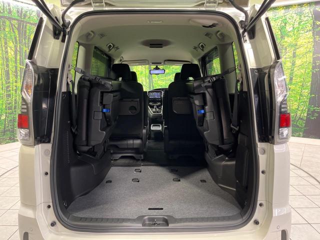 セレナ ｅ－パワー　ハイウェイスターＶ　両側電動スライド　純正９型ナビ　全周囲カメラ　エマージェンシーブレーキ　プロパイロット　禁煙車　シートヒーター　ＥＴＣ　ドラレコ　スマートキー　ＬＥＤヘッド　オートライト　純正１５インチＡＷ（11枚目）