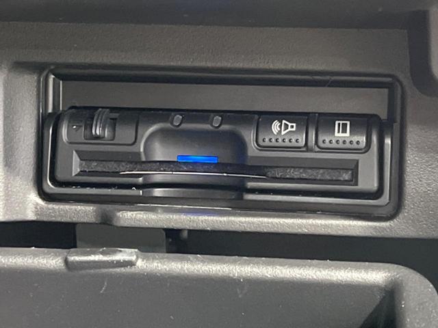 セレナ ｅ－パワー　ハイウェイスターＶ　両側電動スライド　純正９型ナビ　全周囲カメラ　エマージェンシーブレーキ　プロパイロット　禁煙車　シートヒーター　ＥＴＣ　ドラレコ　スマートキー　ＬＥＤヘッド　オートライト　純正１５インチＡＷ（54枚目）