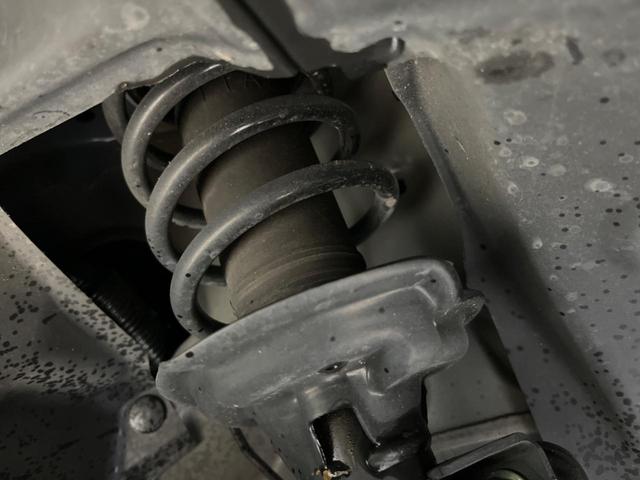 Ｎ－ＢＯＸカスタム Ｌターボ　後期　両側電動スライド　純正９型ナビ　バックカメラ　ホンダセンシング　禁煙車　シートヒーター　ハーフレザーシート　ＥＴＣ　ドラレコ　スマートキー　ＬＥＤヘッド　オートライト　純正１５インチＡＷ（20枚目）