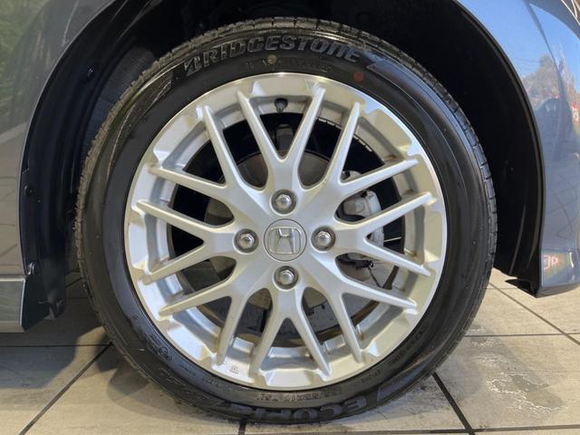 Ｎ－ＢＯＸカスタム Ｌターボ　後期　両側電動スライド　純正９型ナビ　バックカメラ　ホンダセンシング　禁煙車　シートヒーター　ハーフレザーシート　ＥＴＣ　ドラレコ　スマートキー　ＬＥＤヘッド　オートライト　純正１５インチＡＷ（28枚目）