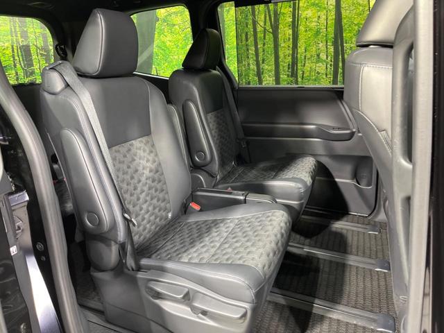 ヴォクシー ハイブリッドS-Z 両側電動スライド 純正10型ナビ バックカメラ セーフティセンス レーダークルーズ 禁煙車 ハーフレザーシート ドラレコ コーナーセンサー スマートキー LEDヘッド ETC2.0 純正17インチAW(9枚目)