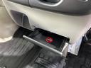 ＰＡ　両側スライド　セーフティサポート　禁煙車　クリアランスソナー　オートライト　ダイヤル式エアコン　プライバシーガラス　横滑り防止装置　衝突安全ボディー　ＡＢＳ　パワーステアリング（54枚目）