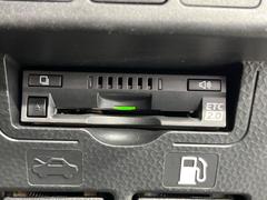 【ＥＴＣ】高速道路の料金所をストレスなく通過！話題のスポットやサービスエリアに多い「スマートIntercooler」利用時は必須のアイテムです。当店でセットアップを実施、ご納車当日からすぐにご利用いただけます！ 7