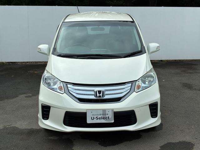 フリードハイブリッド ジャストセレクション ワンオーナー・7インチ純ナビTV・ETC・両パワスラ・スマートキー・HID・オートライト・純AW ナビテレビ セキュリティー 横滑り防止機能 記録簿 オートクルーズ エアバック DVD再生可能 PS(23枚目)