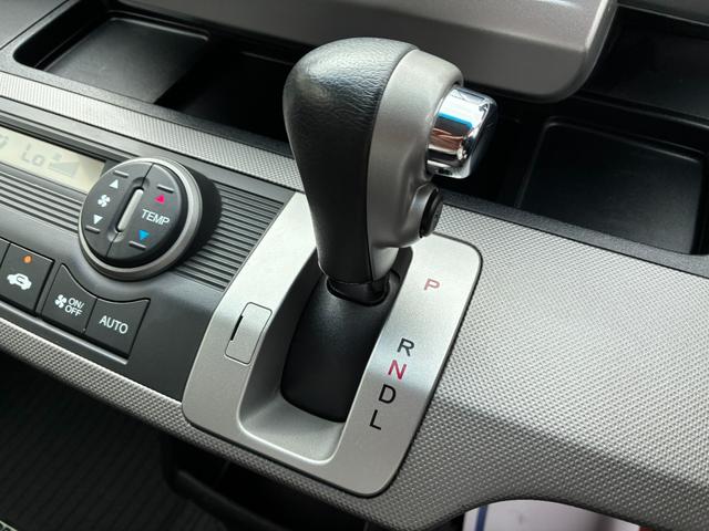 フリードハイブリッド ジャストセレクション ワンオーナー・7インチ純ナビTV・ETC・両パワスラ・スマートキー・HID・オートライト・純AW ナビテレビ セキュリティー 横滑り防止機能 記録簿 オートクルーズ エアバック DVD再生可能 PS(36枚目)