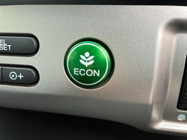 フリードハイブリッド ジャストセレクション ワンオーナー・7インチ純ナビTV・ETC・両パワスラ・スマートキー・HID・オートライト・純AW ナビテレビ セキュリティー 横滑り防止機能 記録簿 オートクルーズ エアバック DVD再生可能 PS(37枚目)