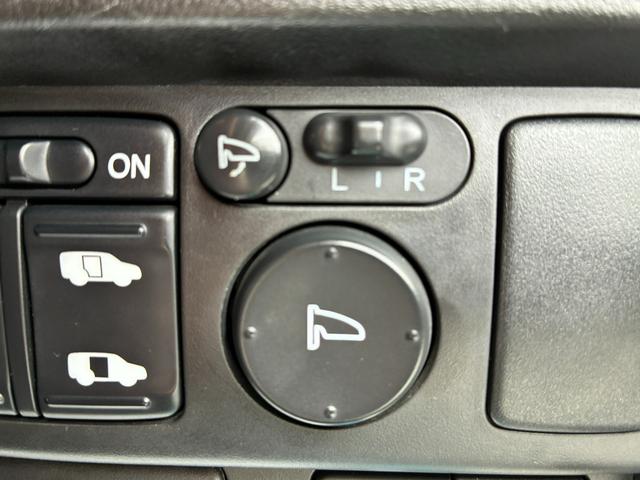 フリードハイブリッド ジャストセレクション ワンオーナー・7インチ純ナビTV・ETC・両パワスラ・スマートキー・HID・オートライト・純AW ナビテレビ セキュリティー 横滑り防止機能 記録簿 オートクルーズ エアバック DVD再生可能 PS(41枚目)